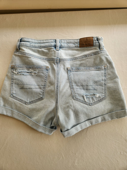 American Eagle Light Wash Distressed Low-Rise Perfect Shortie Shorts - Size 4