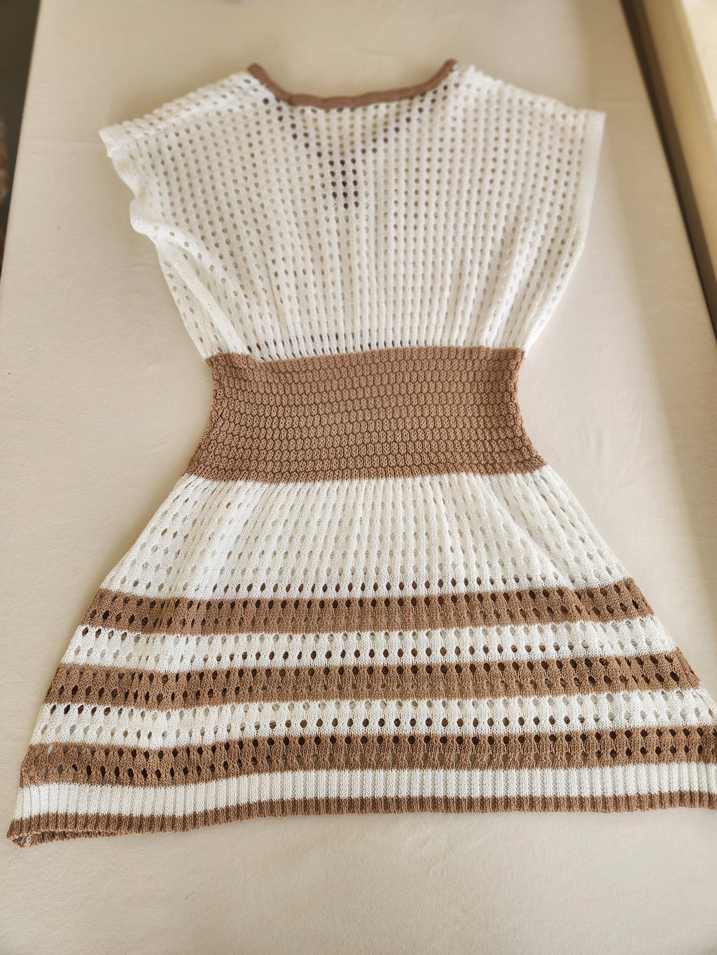 Tan & White Waffle Knit Swim Cover-Up Dress Loose Fit Resort Wear Size M