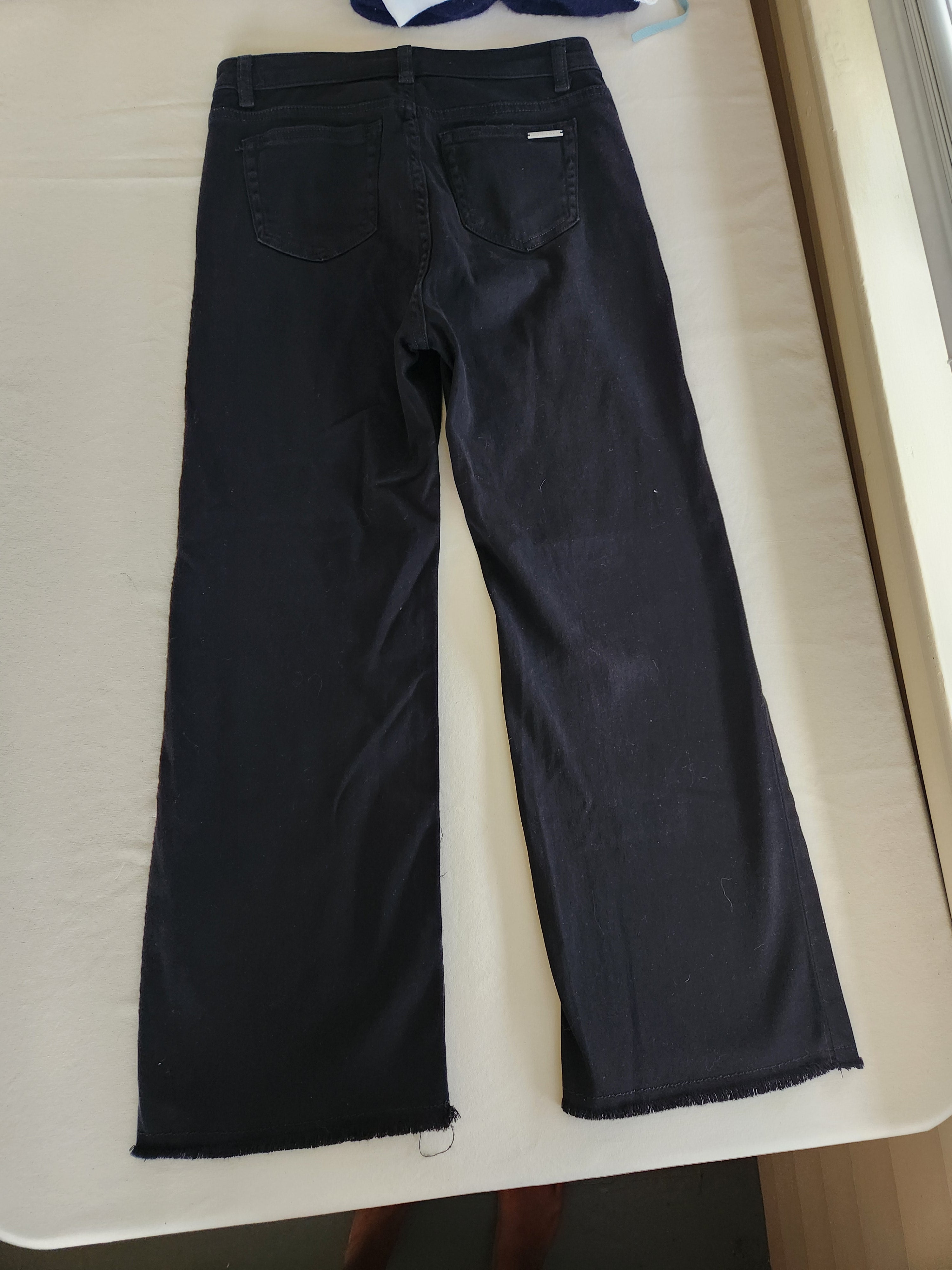 Michael Kors Frayed Hem Crop Kick Flare Jeans High Rise Button Fly Black Size 4