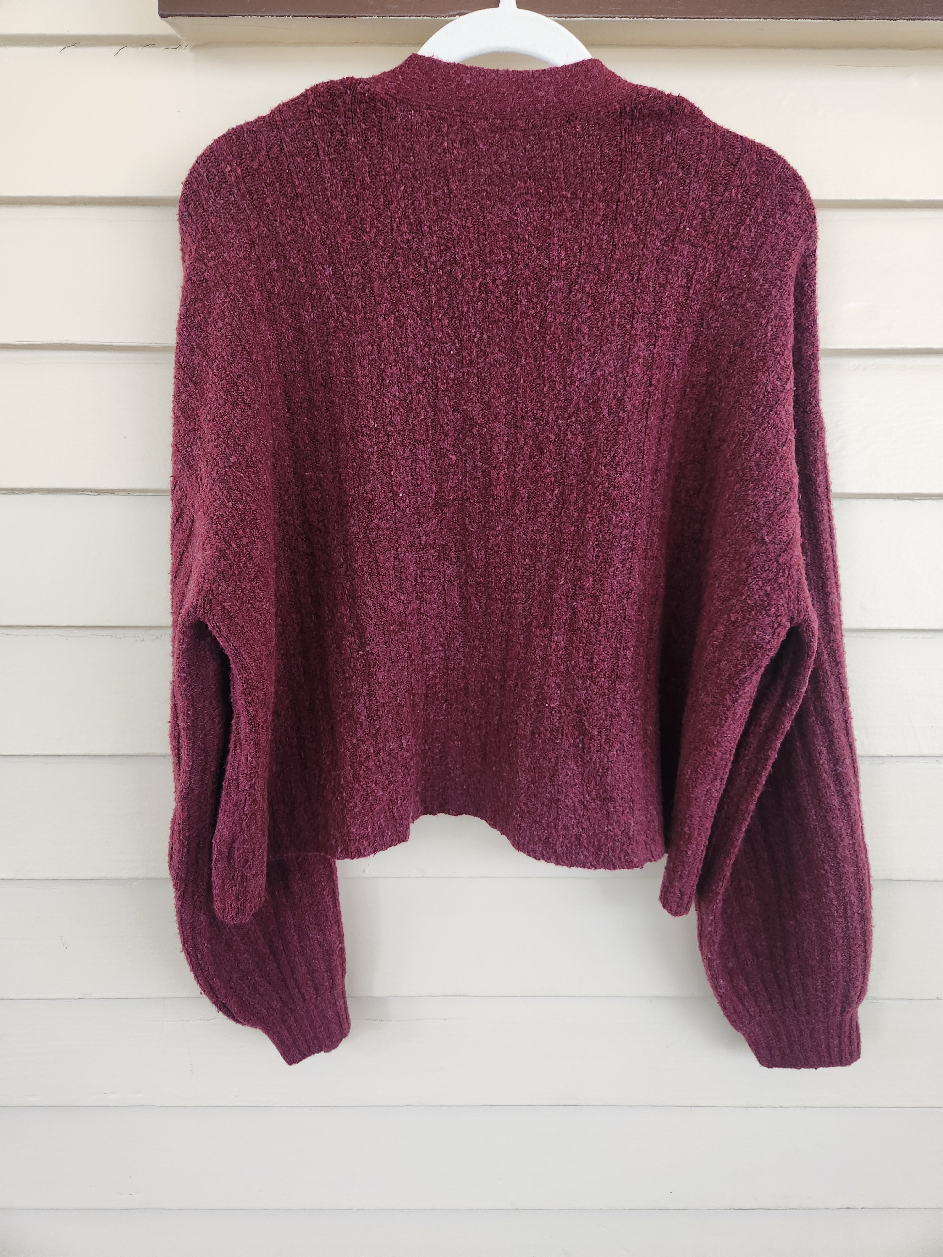 American Eagle Burgundy Oversized Boxy Crop Crew Neck Sweater Size M