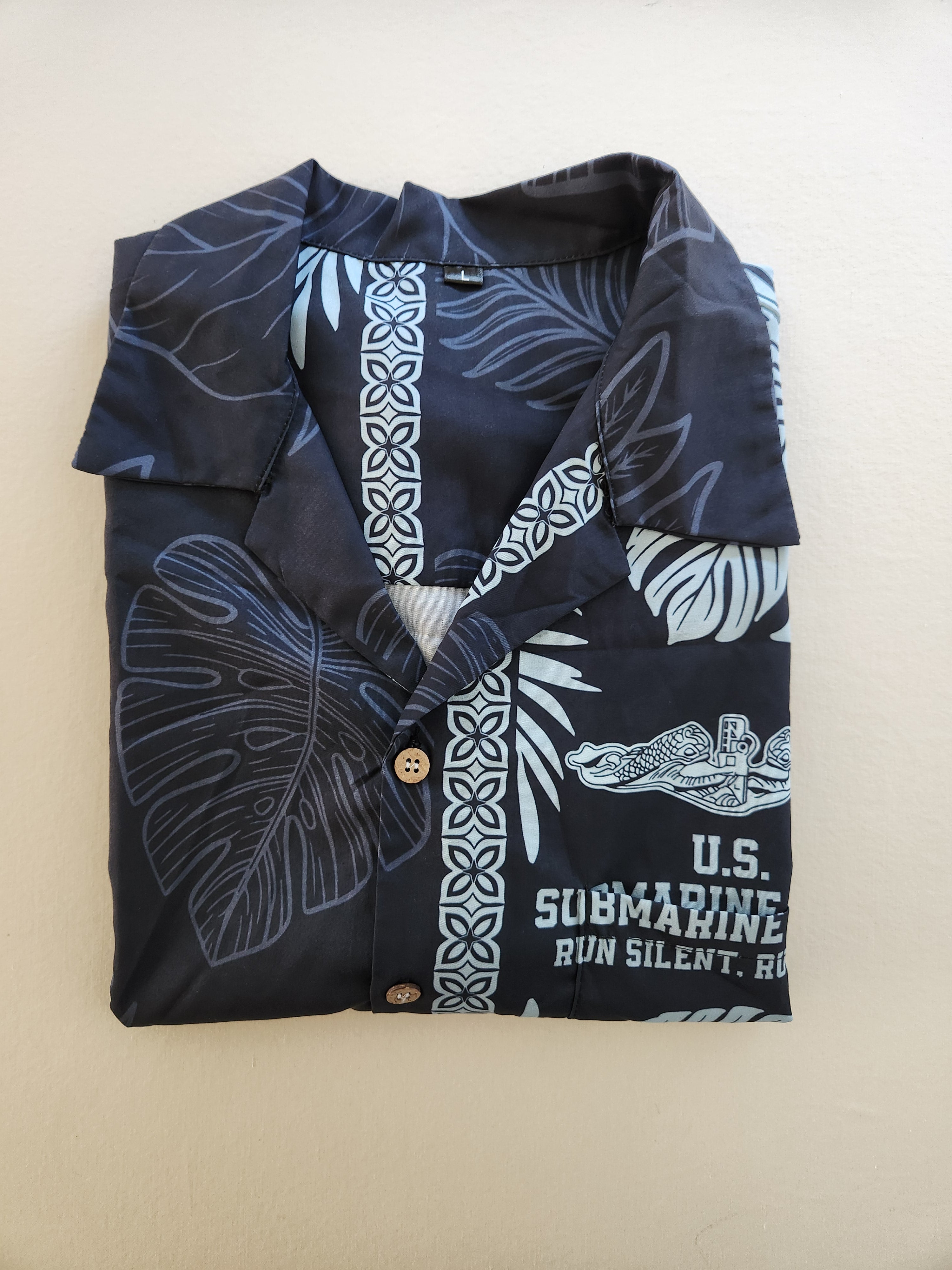 Navy Submarine Custom Hawaiian Shirt - Brand New - Size L