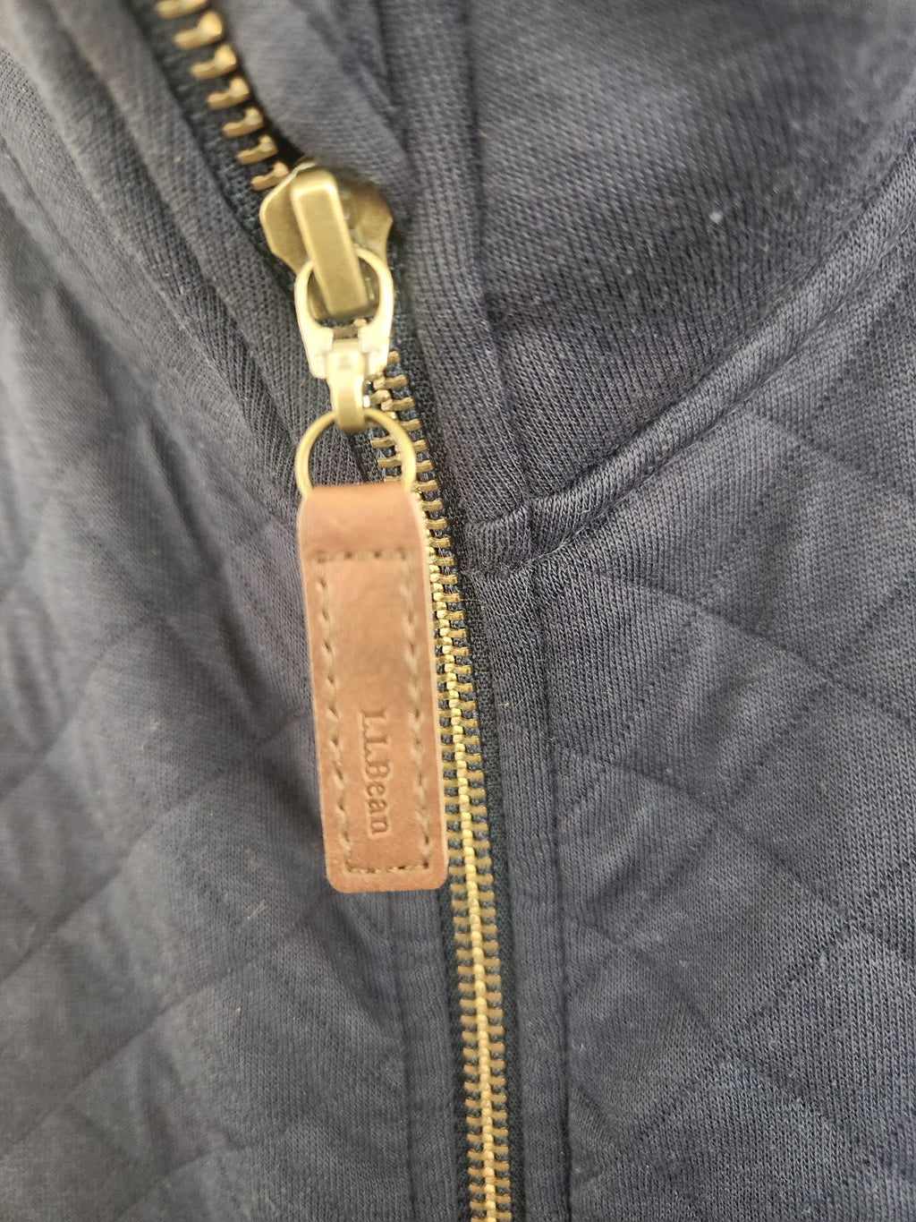 L.L. Bean Quilted Mock Neck Zip-Up Vest Navy Blue Size M