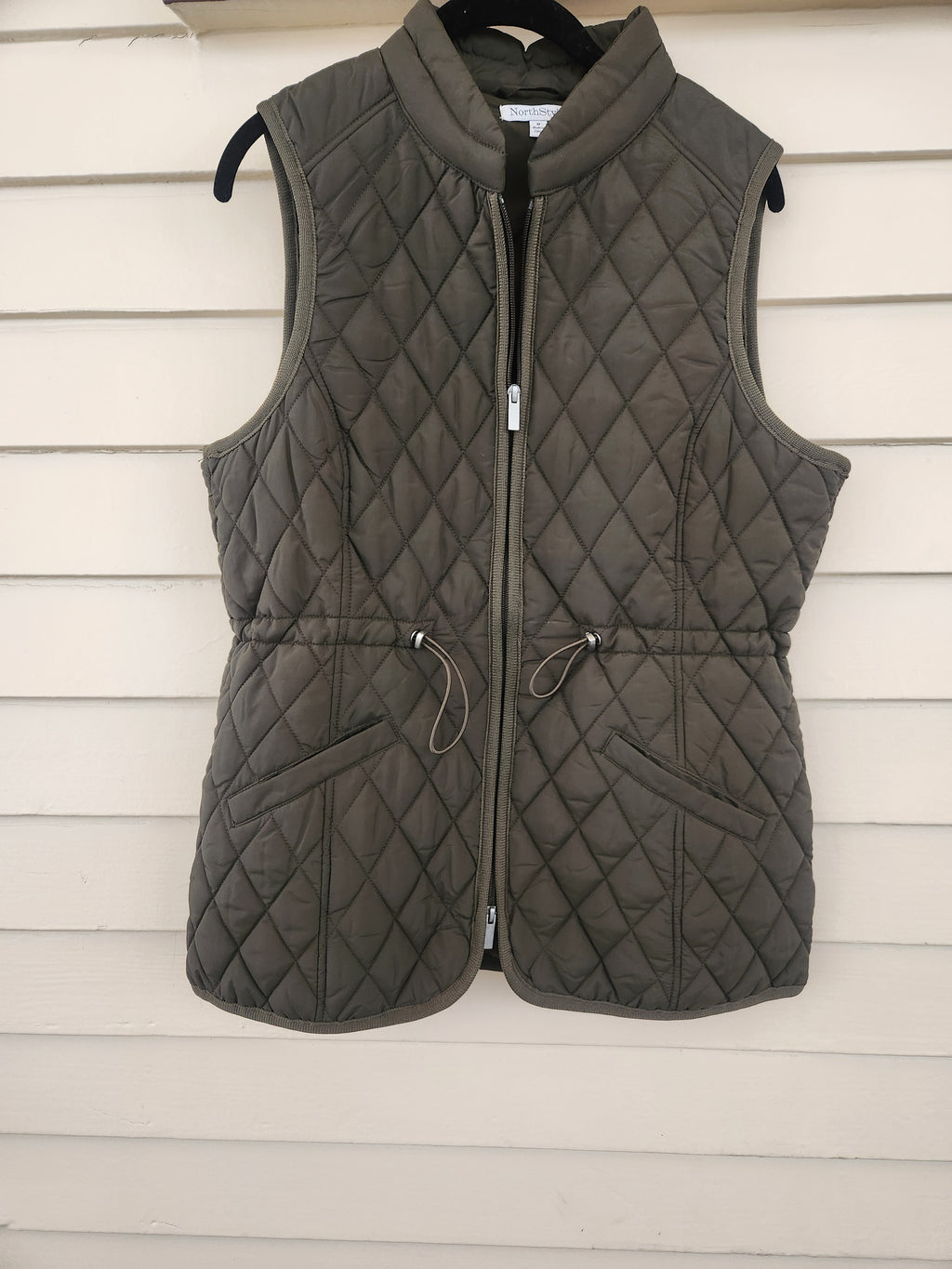 NWOT Northstyle Mock Neck Cinch Waist Puffy Vest Hunter Green M
